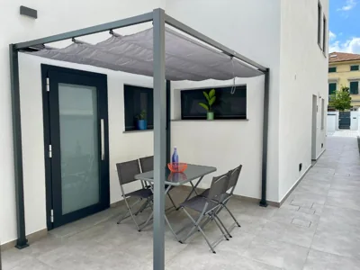 Elisa Apartments B - in front of the walls of Lucca – Photos 9
